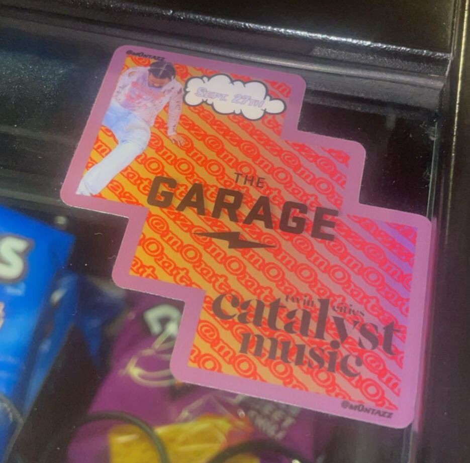 V2 The Garage X m0ntazz Showtime Stick-pack (SOLD OUT)